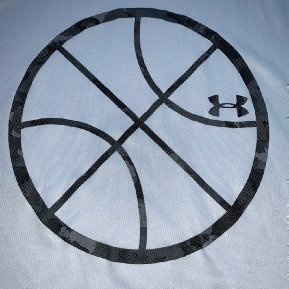 🆕 Under Armour Breathable t-shirt - Picture 2 of 2